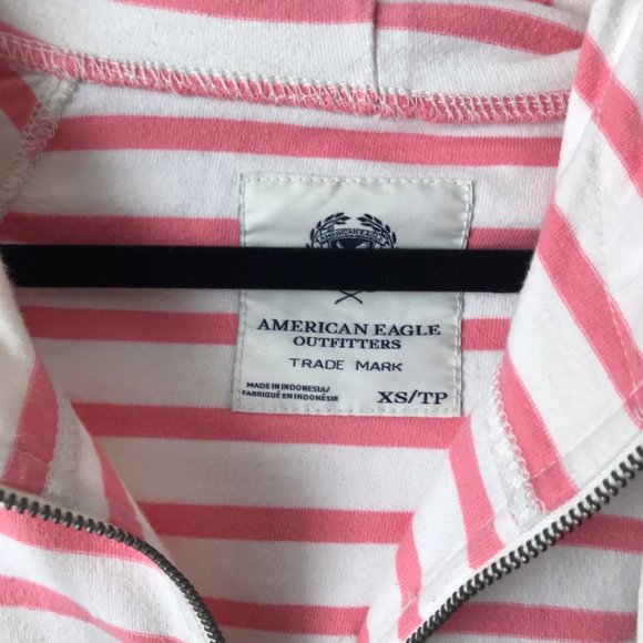 Bundle Striped American Eagle Sweatshirts - Picture 9 of 11